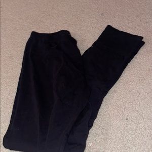 Basic black leggings